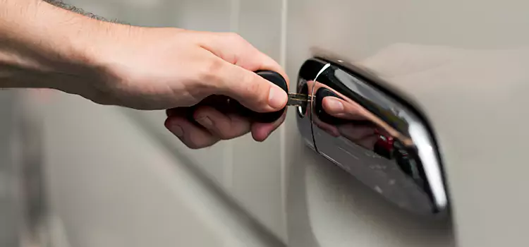 Why Choose Our Auto Locksmith Team in Edina, MN?
