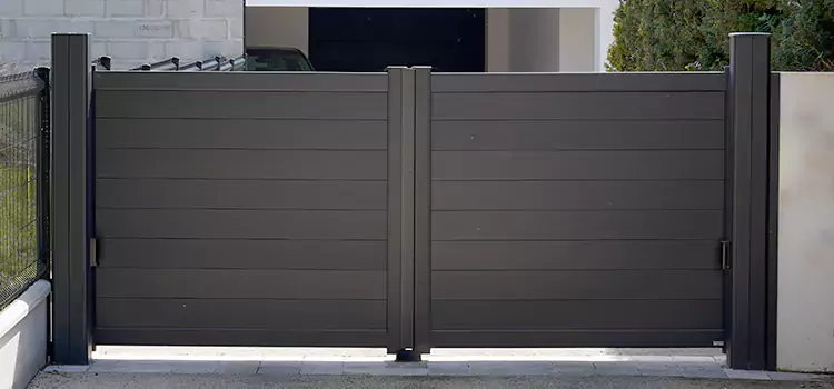 Common Residential Gate Issues We Resolve in Edina, MN